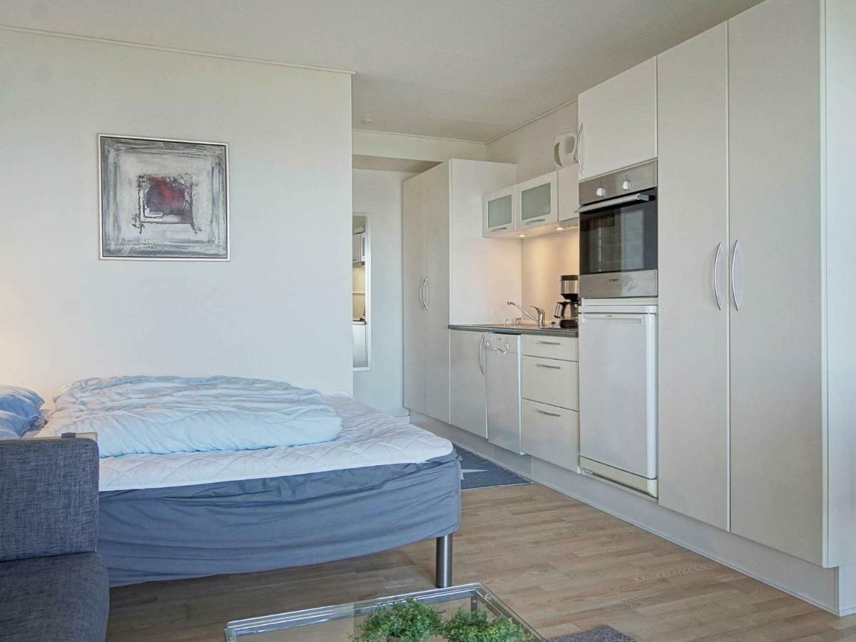 4 Person Holiday Home In Allinge Екстериор снимка