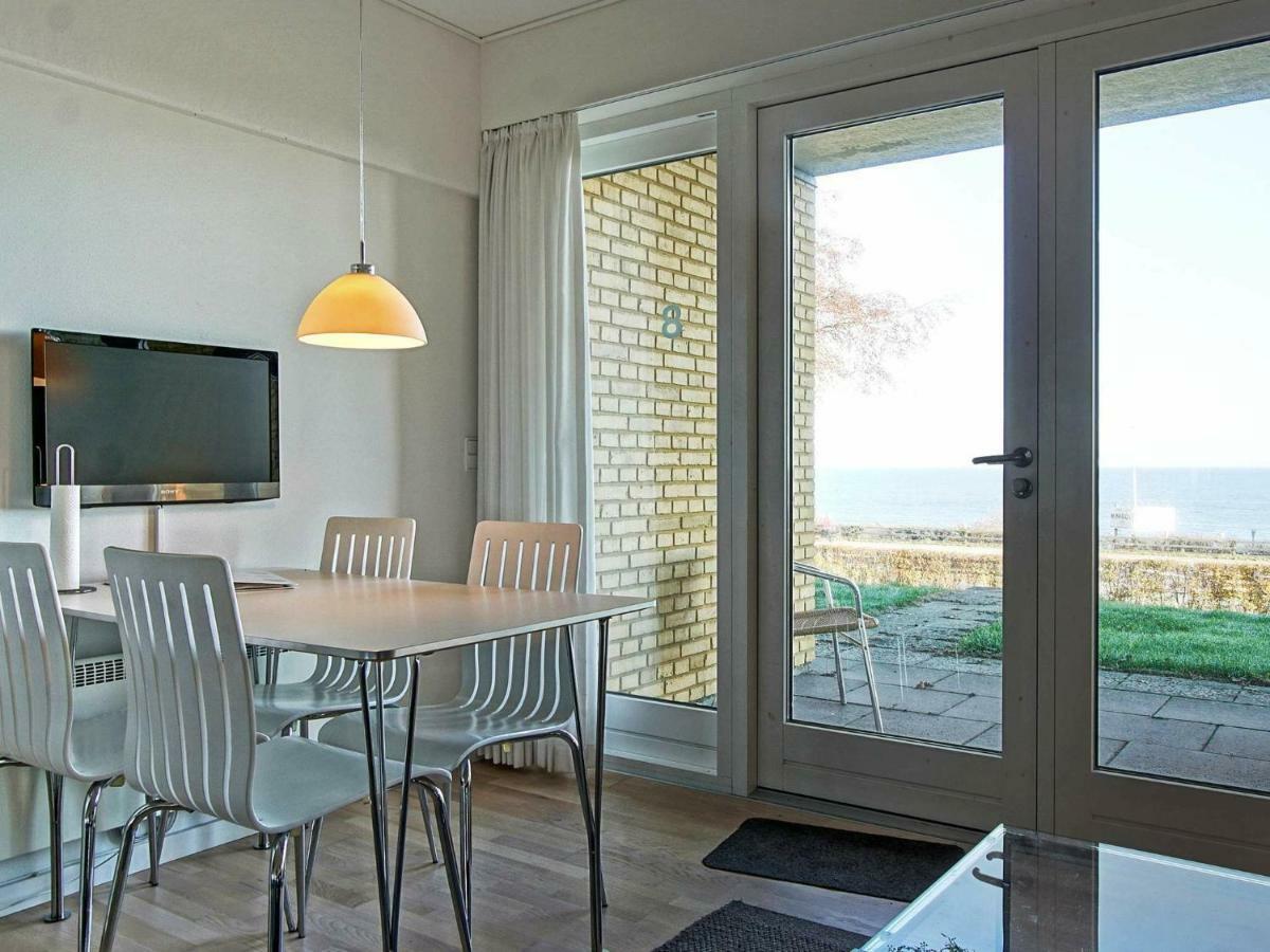 4 Person Holiday Home In Allinge Екстериор снимка