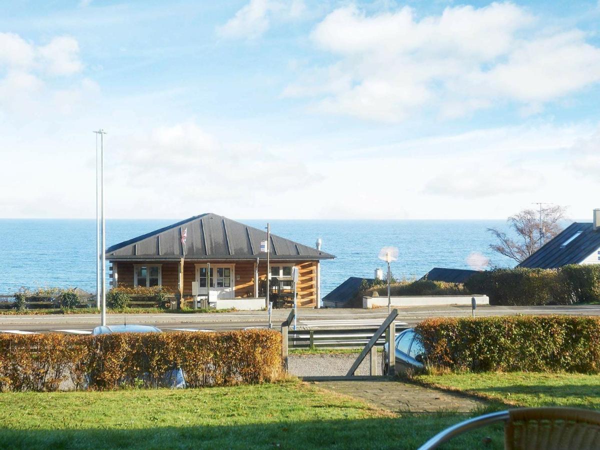 4 Person Holiday Home In Allinge Екстериор снимка