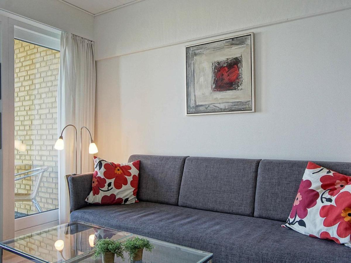 4 Person Holiday Home In Allinge Екстериор снимка